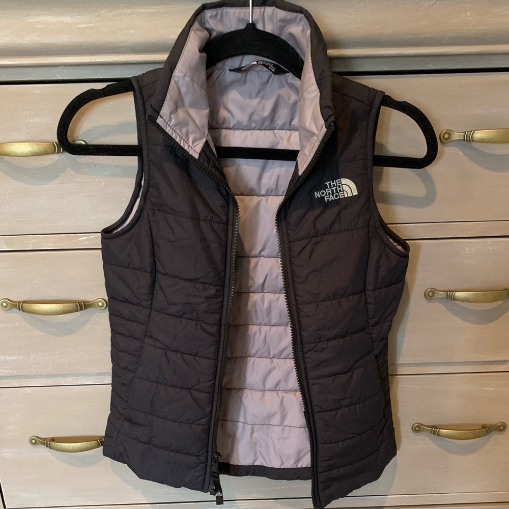 North Face Girls Black Vest Sz 7/8